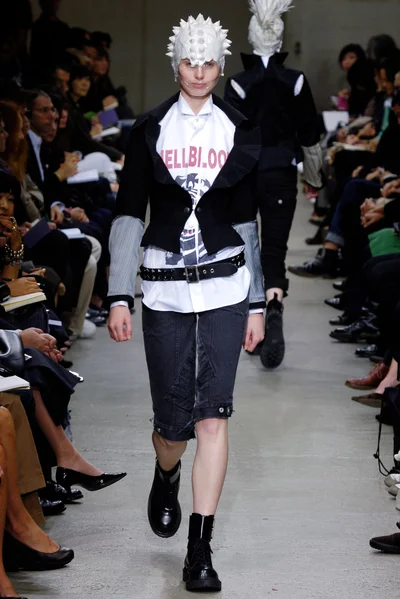 Look 37